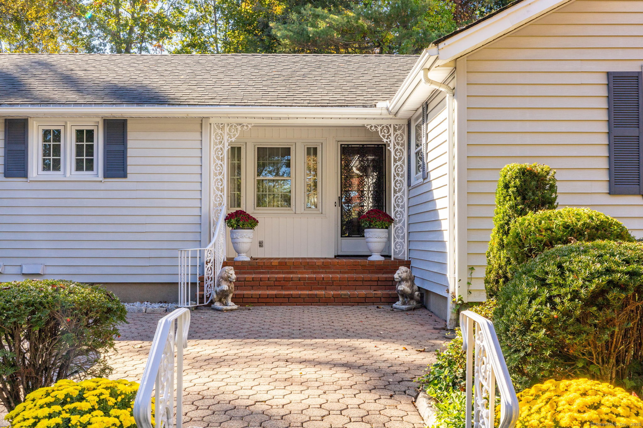 101 Collier Road Wethersfield, CT 06109 - Photo 2 of 40