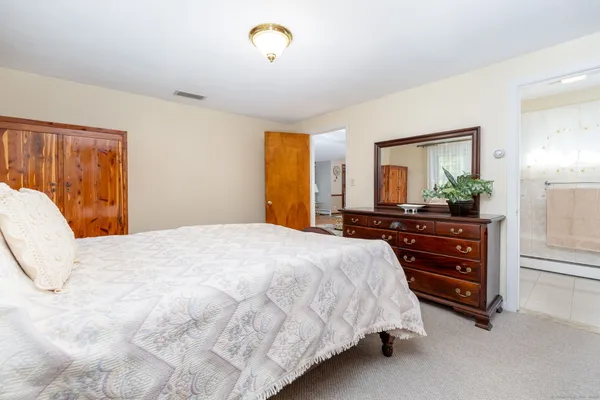 $695,000 | 101 Collier Road, Wethersfield, CT 06109