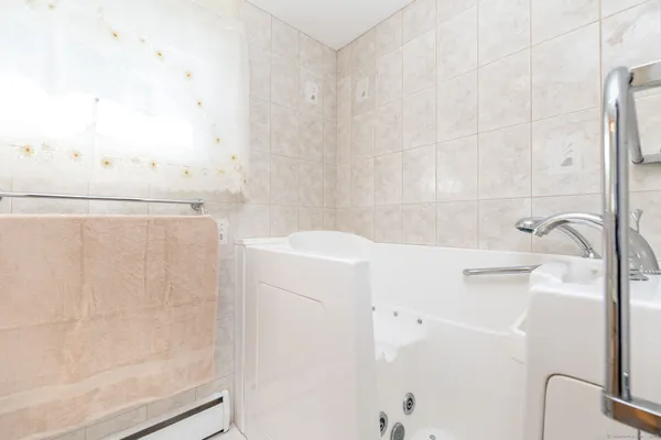 $695,000 | 101 Collier Road, Wethersfield, CT 06109