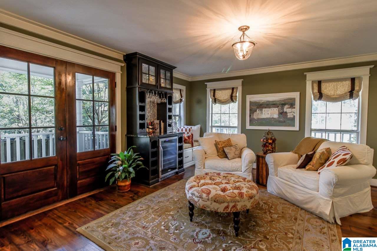 691 Kennedy Road Gardendale, AL 35071 - Photo 7 of 28