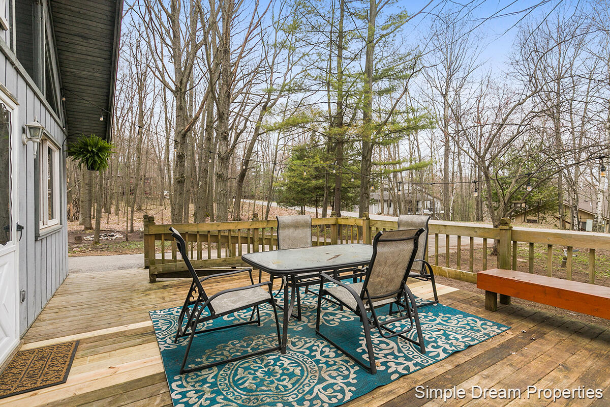 11345 Alpine Road, Unit 82 Canadian Lakes, MI 49346 - Photo 17 of 23 IMG_1022
