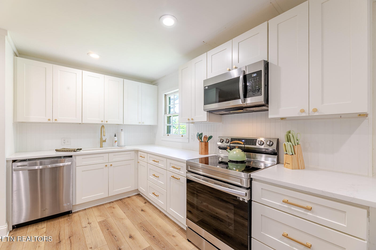 4432 Royalview Road Knoxville, TN 37921 - Photo 14 of 44 Gallery Image 14