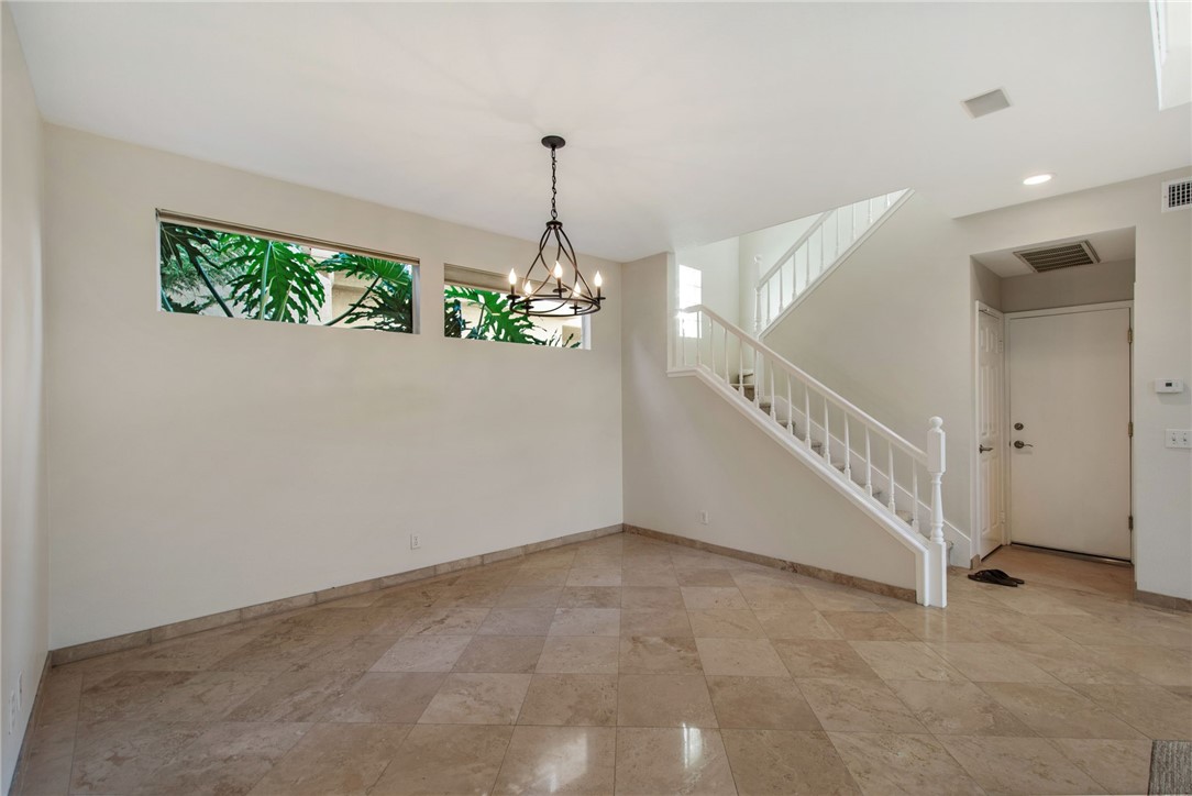 30 St Michael Dana Point, CA 92629 - Photo 10 of 33