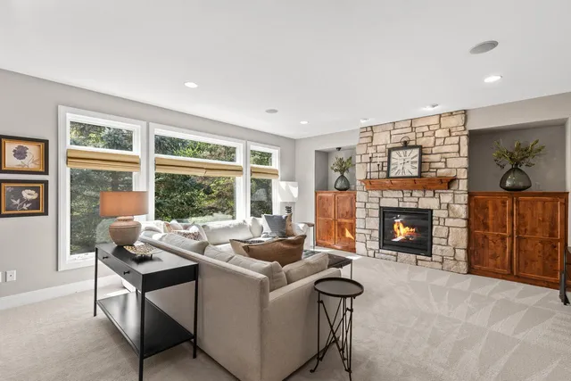 $1,295,000 | 18674 Ponderosa Court, Eden Prairie, MN 55347
