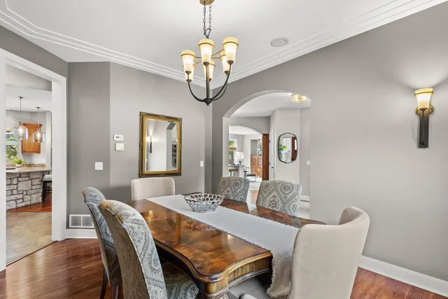 $1,295,000 | 18674 Ponderosa Court, Eden Prairie, MN 55347