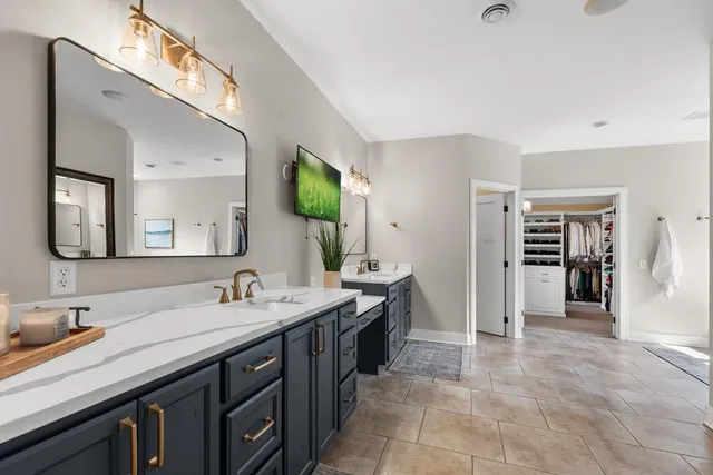 $1,295,000 | 18674 Ponderosa Court, Eden Prairie, MN 55347