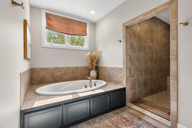 $1,295,000 | 18674 Ponderosa Court, Eden Prairie, MN 55347