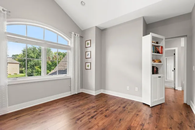 $1,295,000 | 18674 Ponderosa Court, Eden Prairie, MN 55347