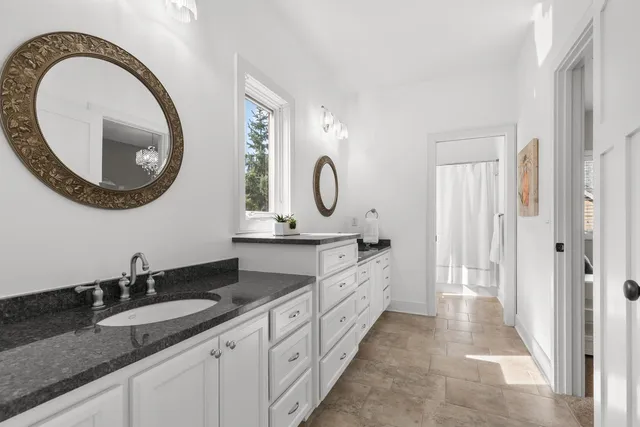 $1,295,000 | 18674 Ponderosa Court, Eden Prairie, MN 55347