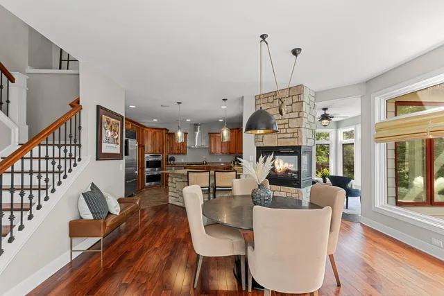 $1,295,000 | 18674 Ponderosa Court, Eden Prairie, MN 55347