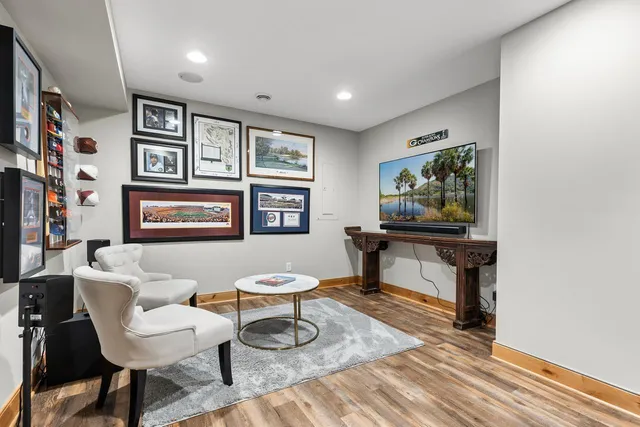 $1,295,000 | 18674 Ponderosa Court, Eden Prairie, MN 55347