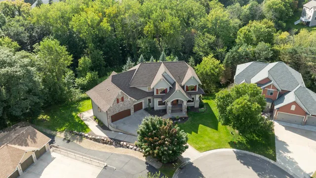 $1,295,000 | 18674 Ponderosa Court, Eden Prairie, MN 55347