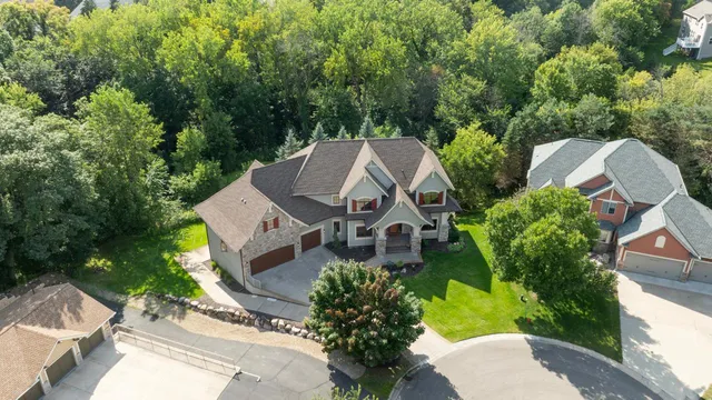 $1,295,000 | 18674 Ponderosa Court, Eden Prairie, MN 55347