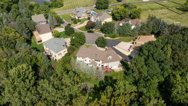 $1,295,000 | 18674 Ponderosa Court, Eden Prairie, MN 55347