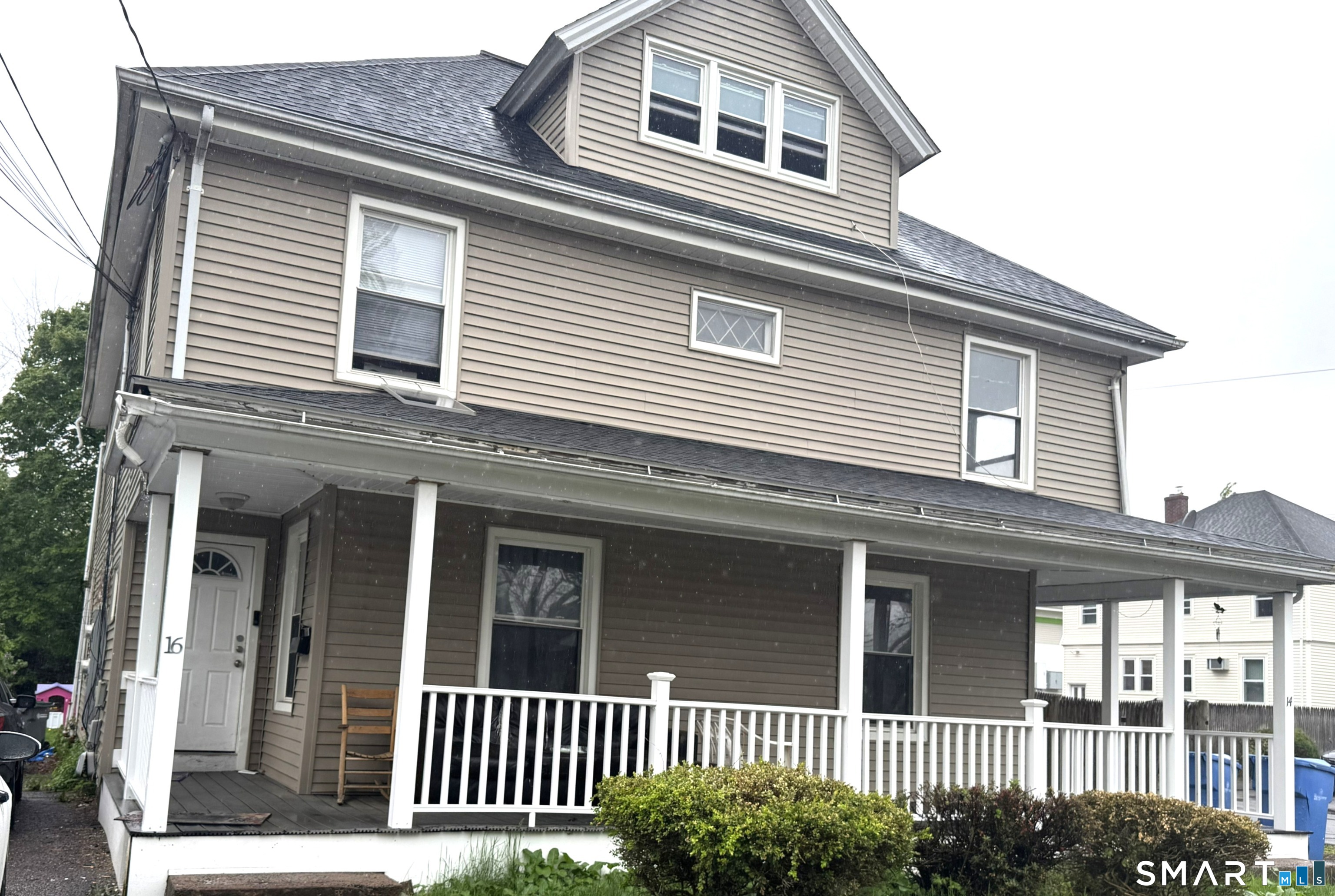 14 Delmont Street Manchester, CT 06042 - Photo 1 of 37