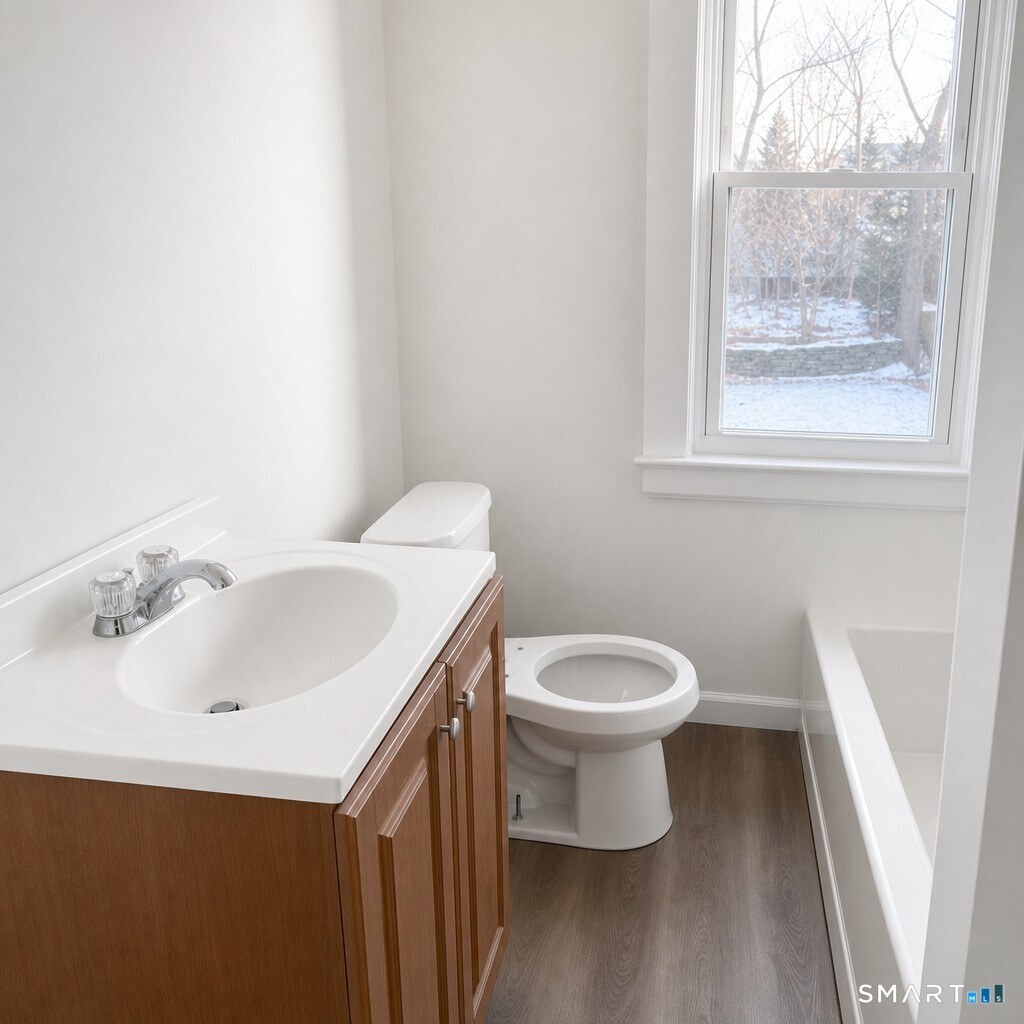 14 Delmont Street Manchester, CT 06042 - Photo 12 of 37