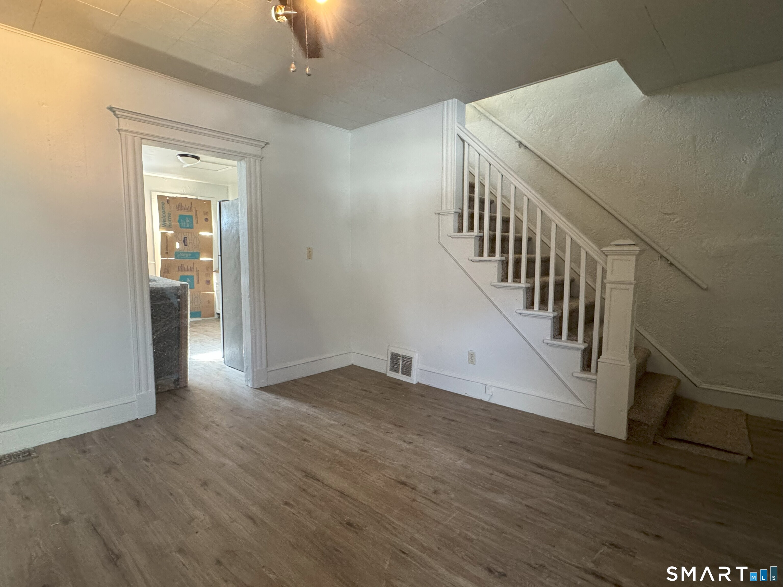 14 Delmont Street Manchester, CT 06042 - Photo 23 of 37
