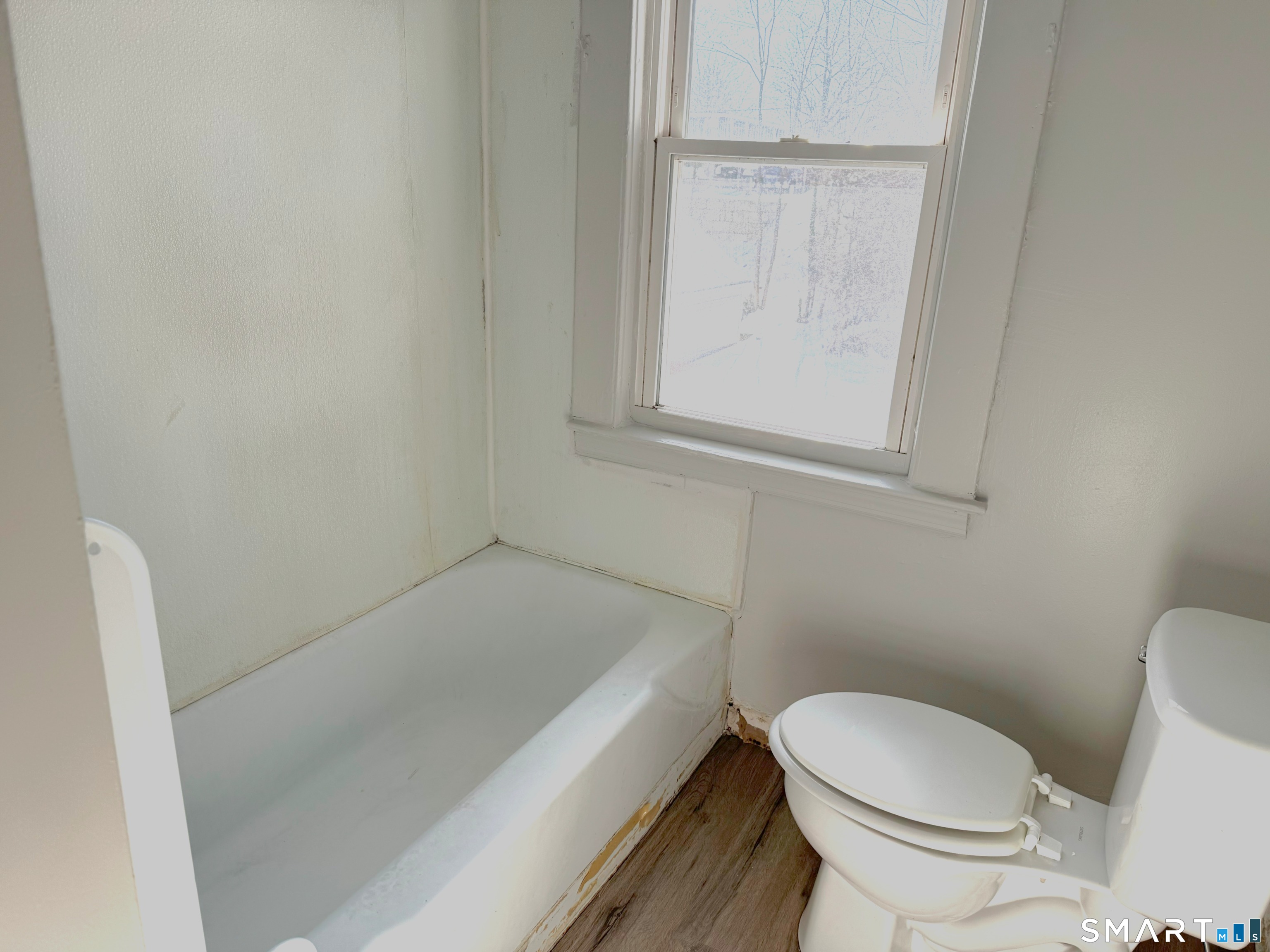 14 Delmont Street Manchester, CT 06042 - Photo 32 of 37