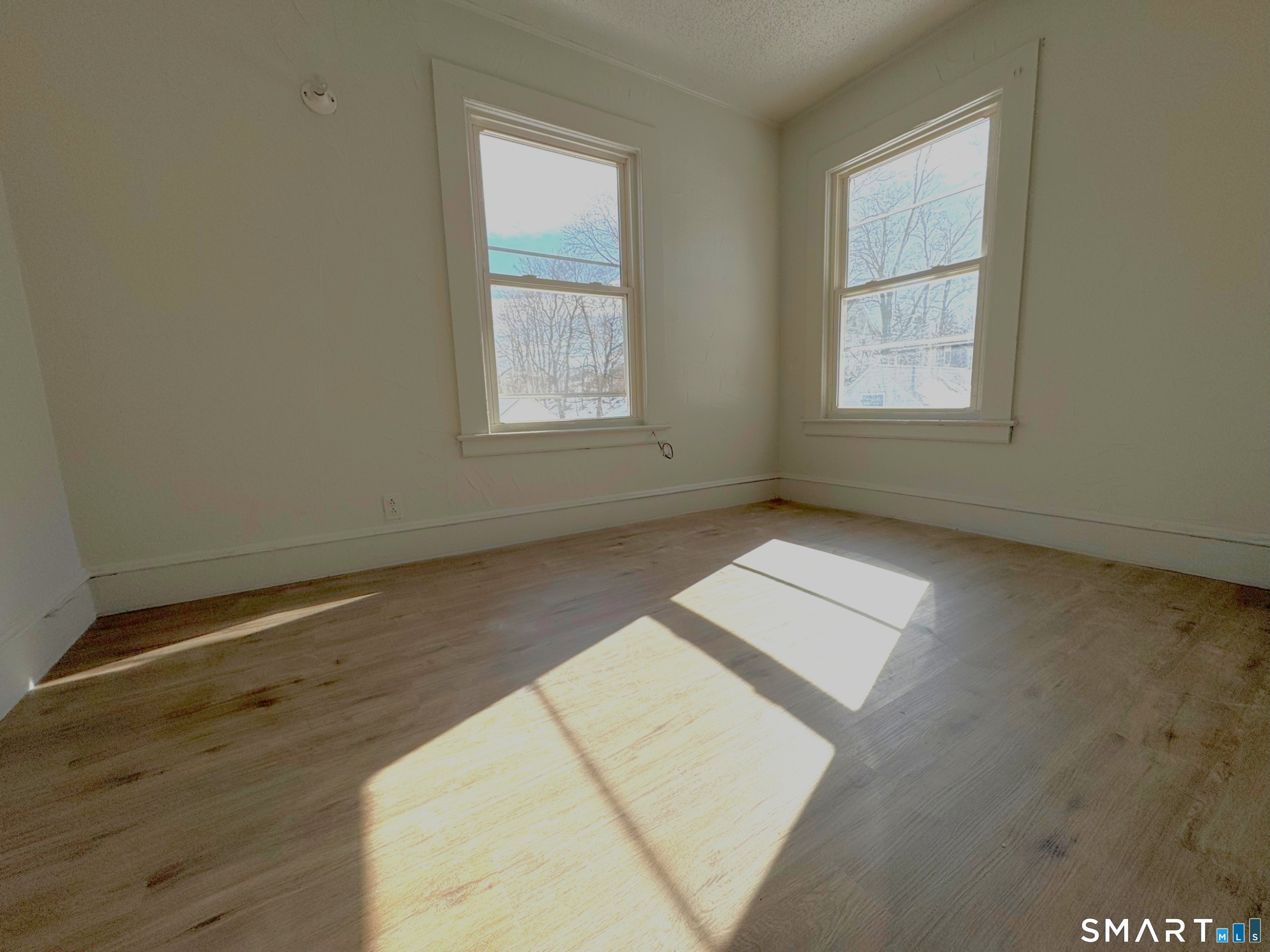 14 Delmont Street Manchester, CT 06042 - Photo 34 of 37