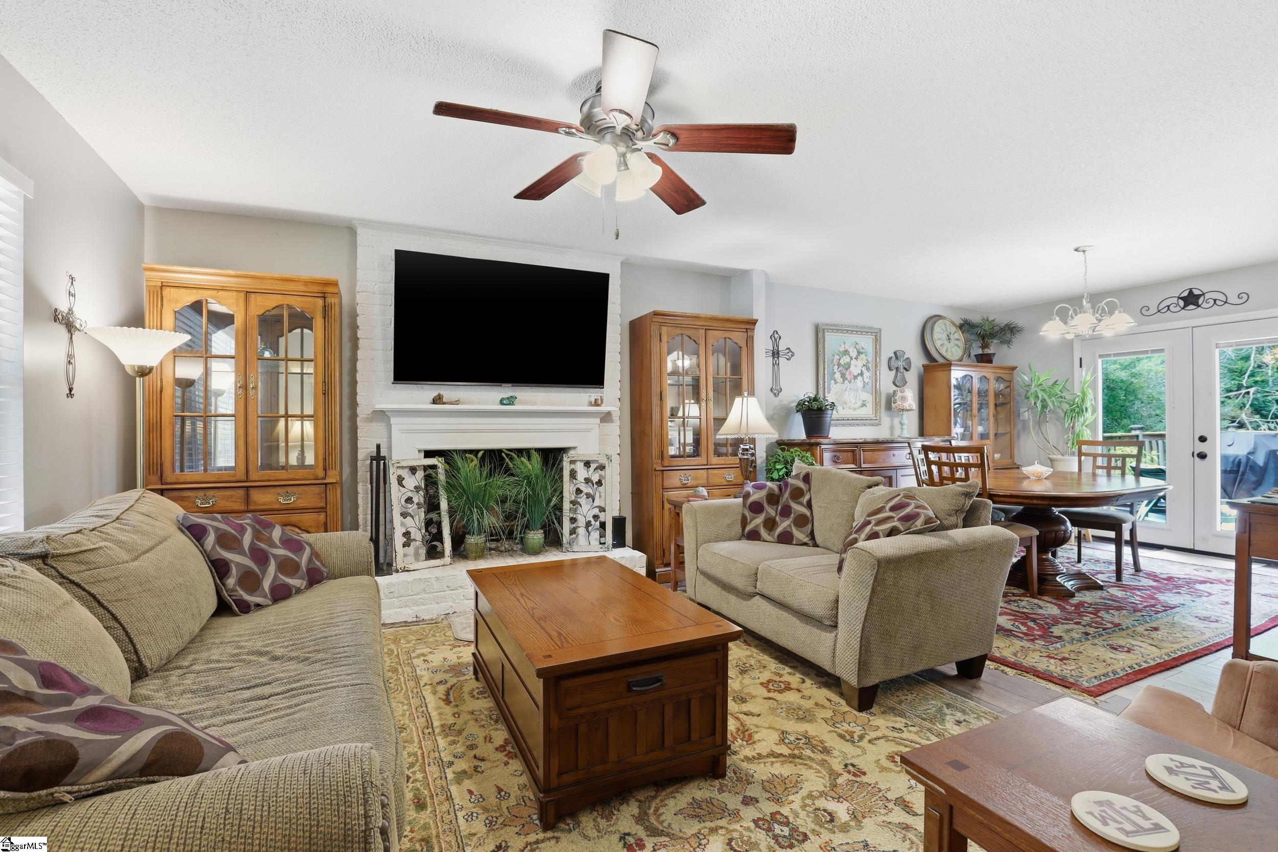 292 Carr Road Piedmont, SC 29673 - Photo 4 of 38