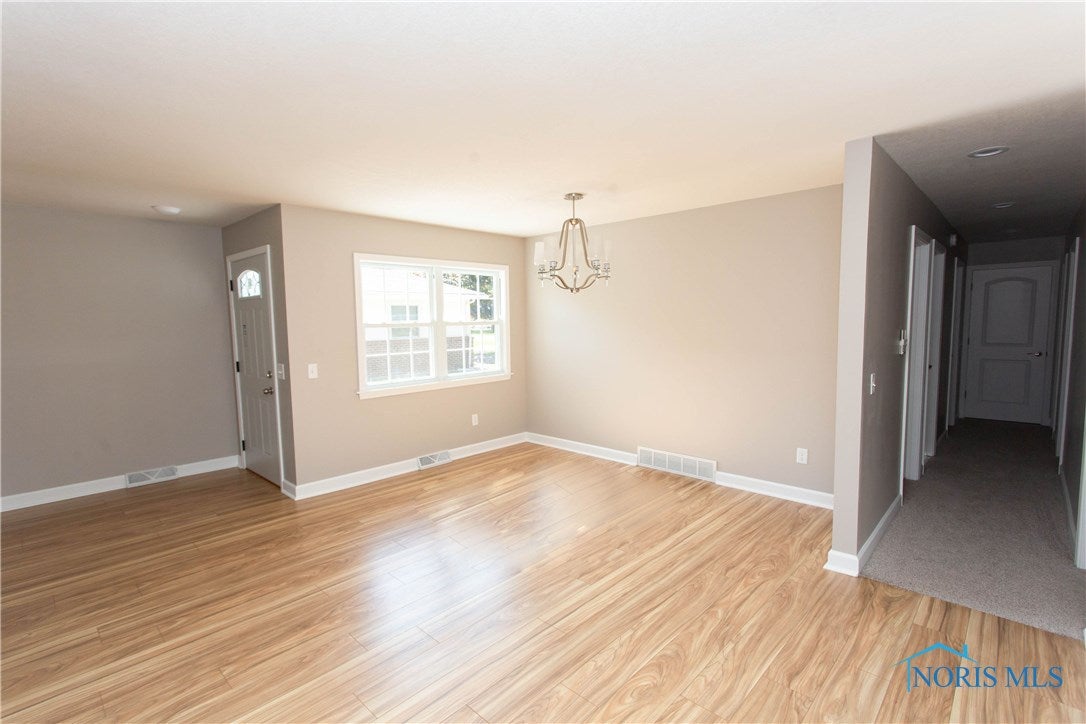 3211 Brown Road Oregon, OH 43616 - Photo 3 of 36 Gallery Image 3