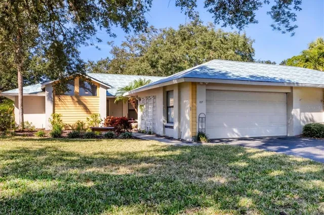 $270,000 | 217 Southampton Drive, Unit 286, Venice, FL 34293