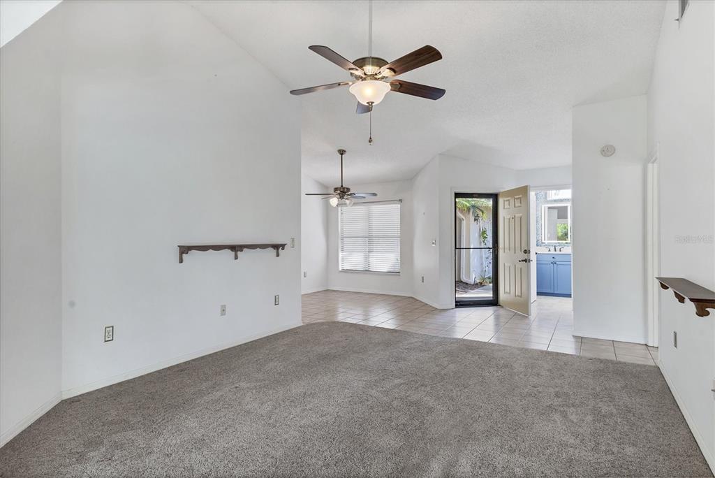 217 Southampton Drive, Unit 286 Venice, FL 34293 - Photo 12 of 66