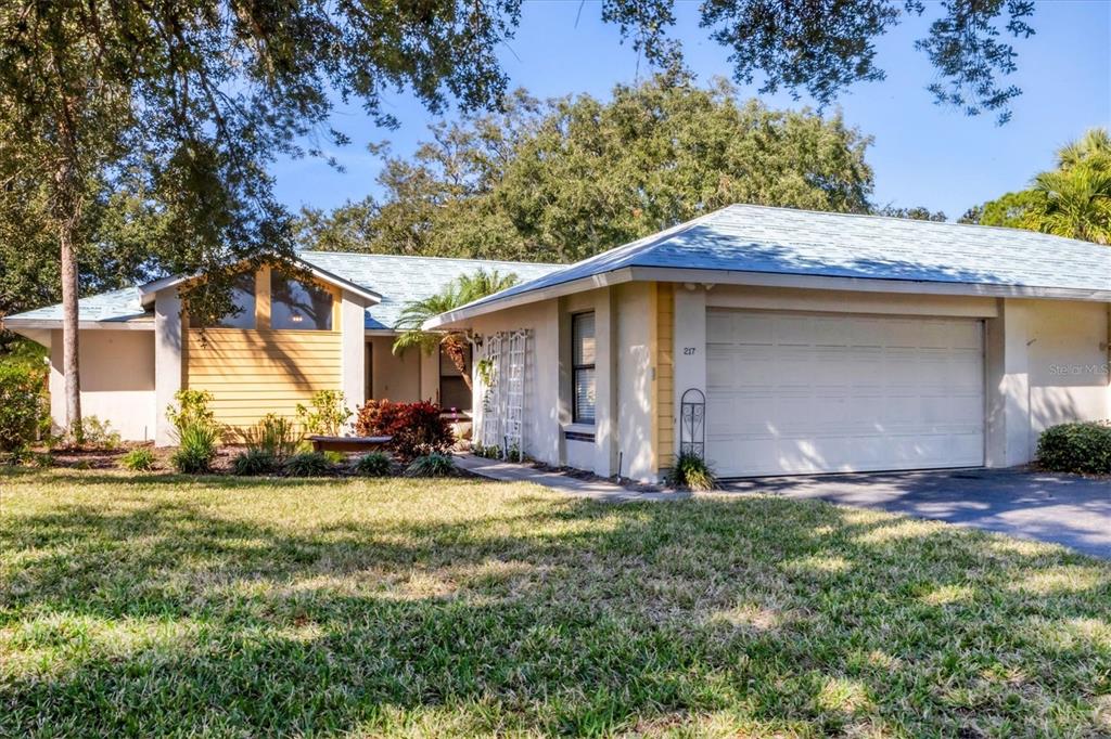 217 Southampton Drive, Unit 286 Venice, FL 34293 - Photo 3 of 66