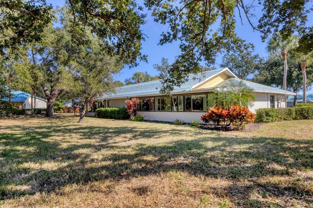 217 Southampton Drive, Unit 286 Venice, FL 34293 - Photo 32 of 66