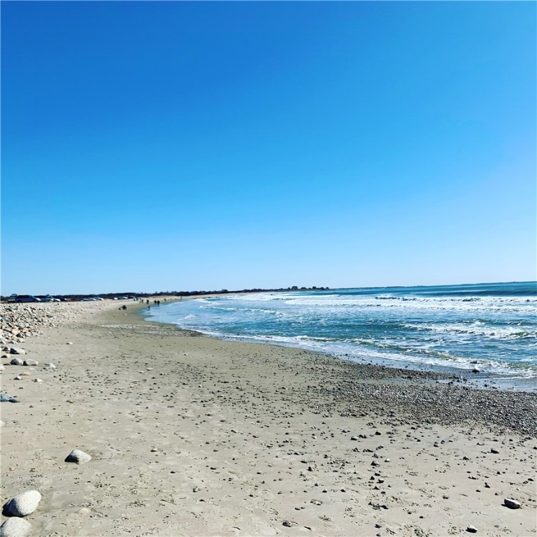 18 Old Barn Road Little Compton, RI 02837 - Photo 11 of 26