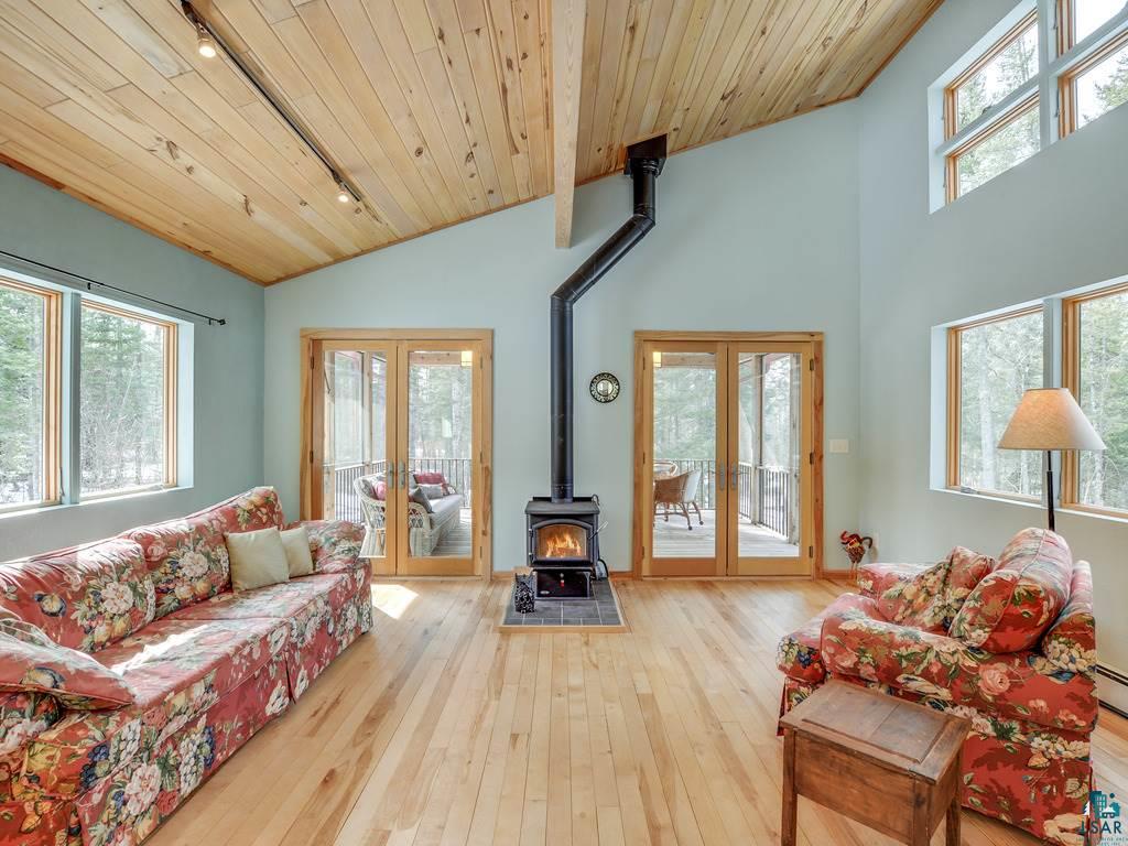 851 Forest Heights Road Two Harbors, MN 55616 - Photo 3 of 24