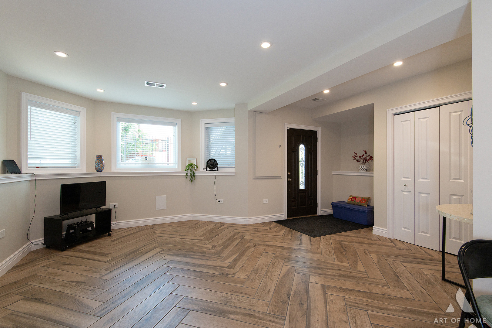 2821 North Springfield Avenue Chicago, IL 60618 - Photo 36 of 49