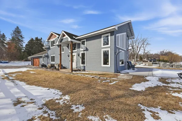 $800,000 | 700 7th Street Southeast, Forest Lake, MN 55025