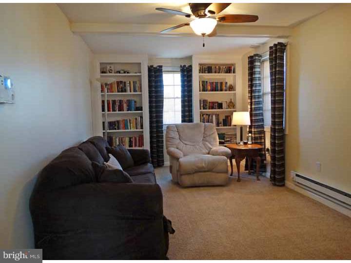 6 Canary Road Levittown, PA 19057 - Photo 9 of 23 Family Room