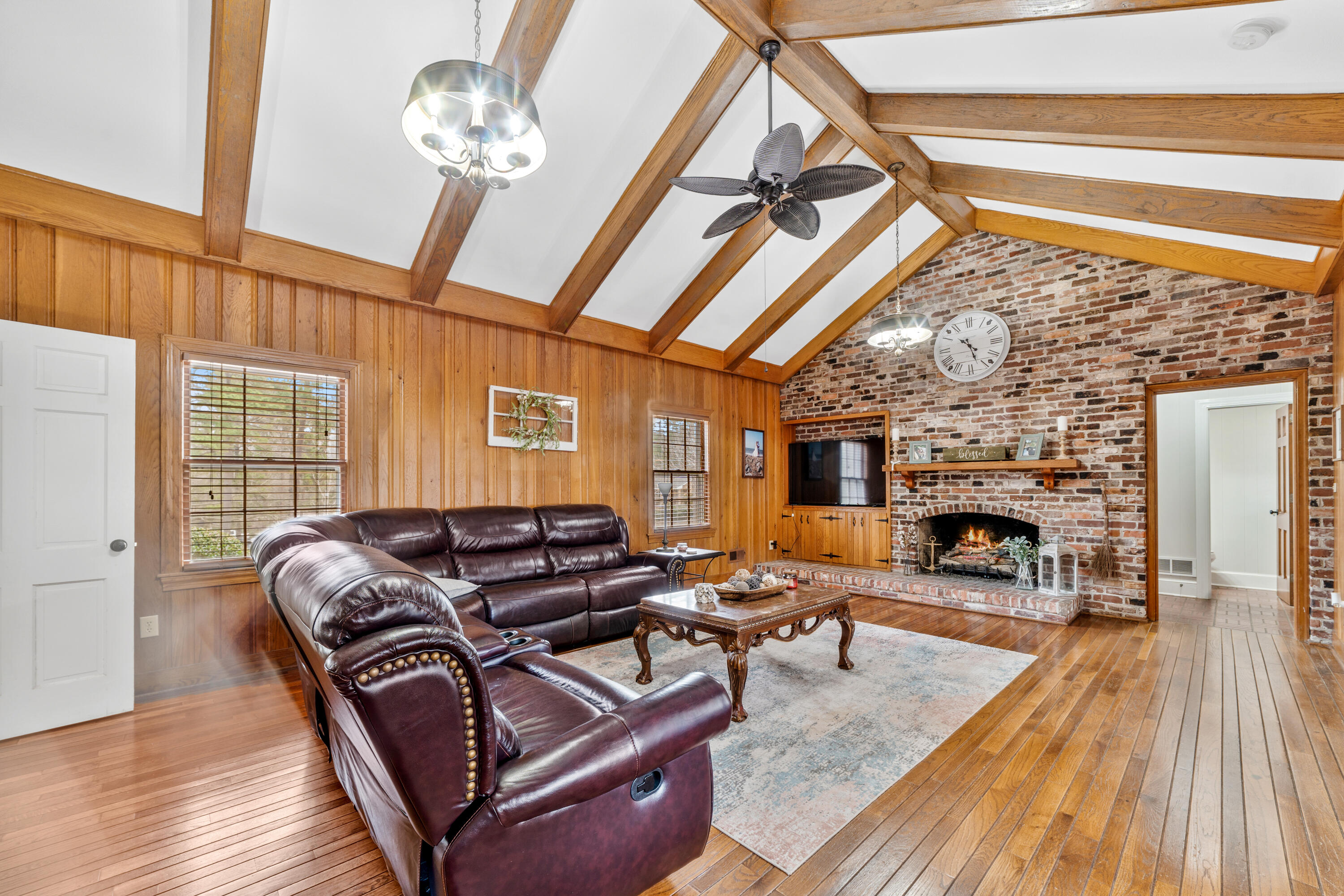 375 Hungerpiller Street Elloree, SC 29047 - Photo 4 of 36 DSC05380