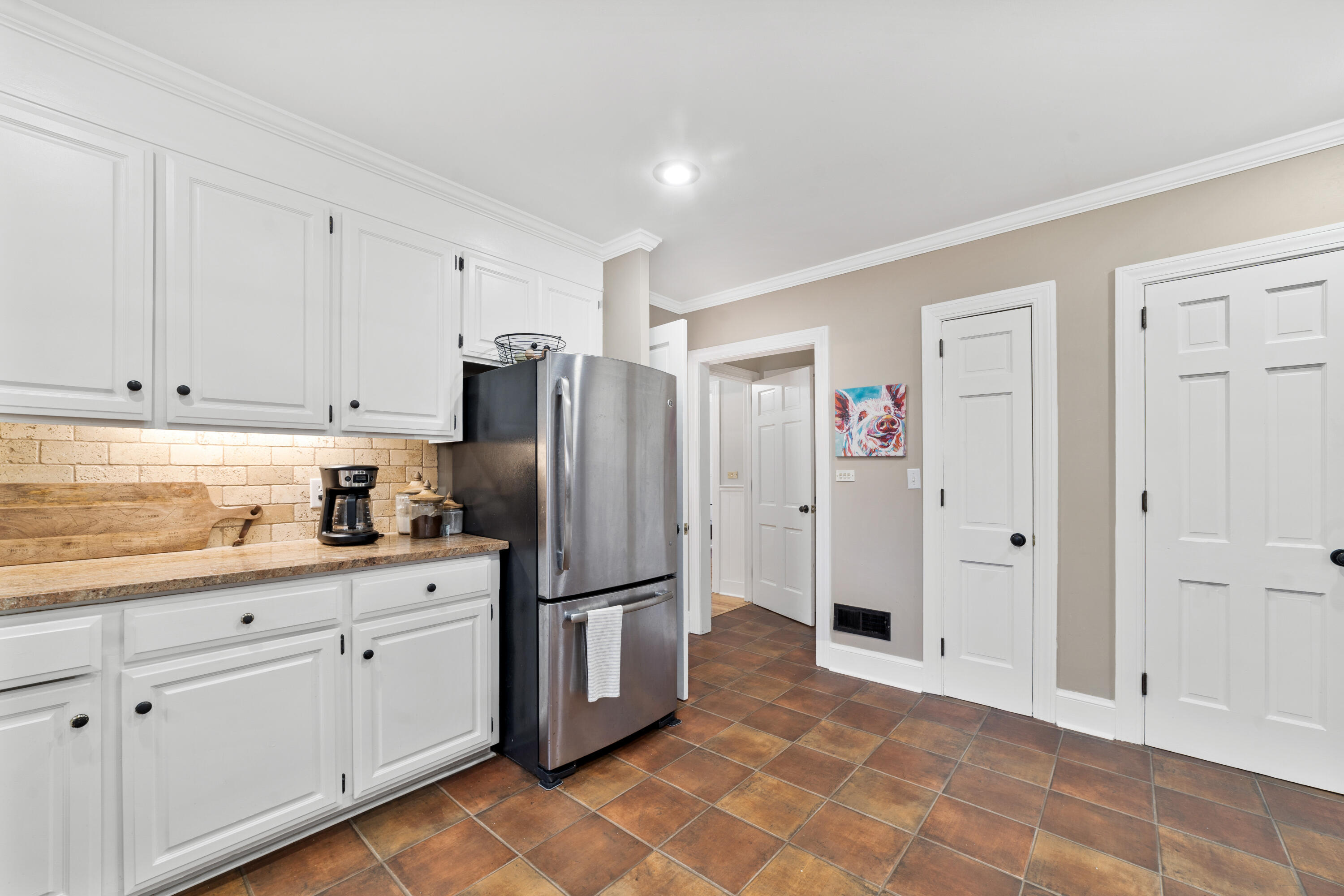 375 Hungerpiller Street Elloree, SC 29047 - Photo 8 of 36 DSC05401
