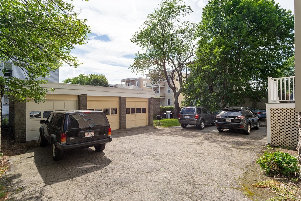 20 Claymoss Road Boston, MA 02135 - Photo 5 of 30 Gallery Image 5