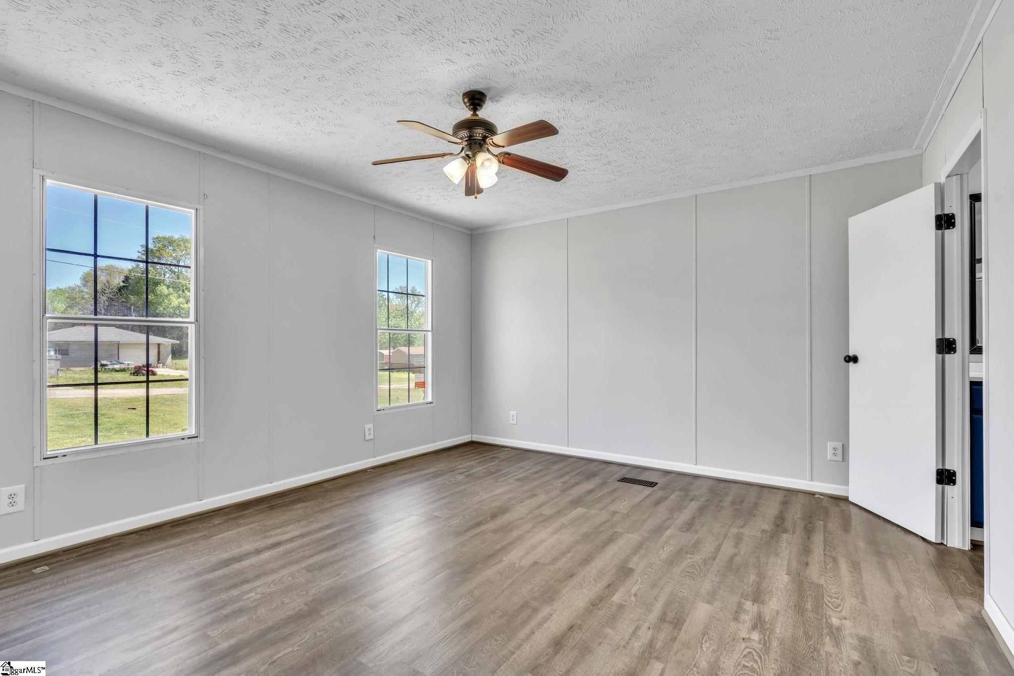 119 Ray Drive Pickens, SC 29671 - Photo 12 of 28