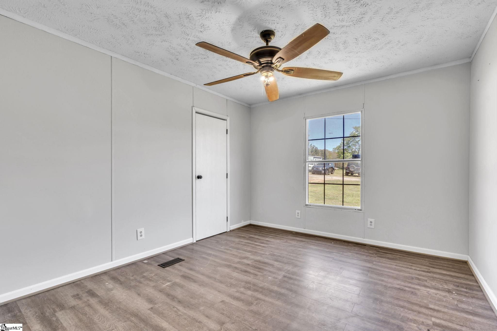 119 Ray Drive Pickens, SC 29671 - Photo 18 of 28