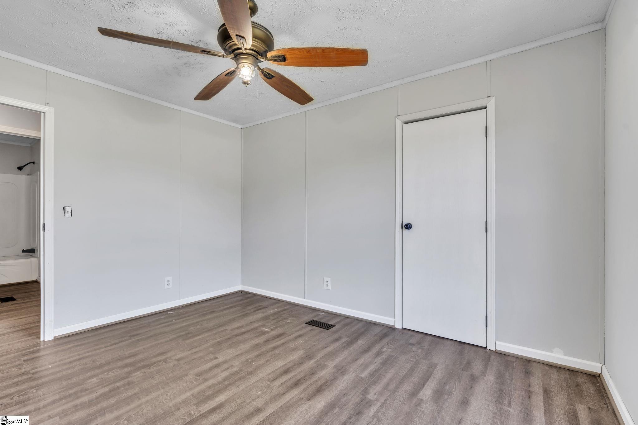 119 Ray Drive Pickens, SC 29671 - Photo 21 of 28