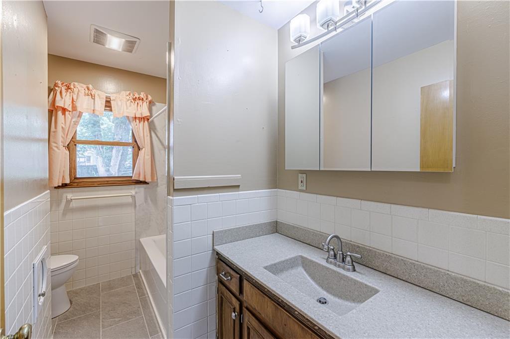 700 South Alexander Road Independence, MO 64056 - Photo 44 of 73 Gallery Image 44