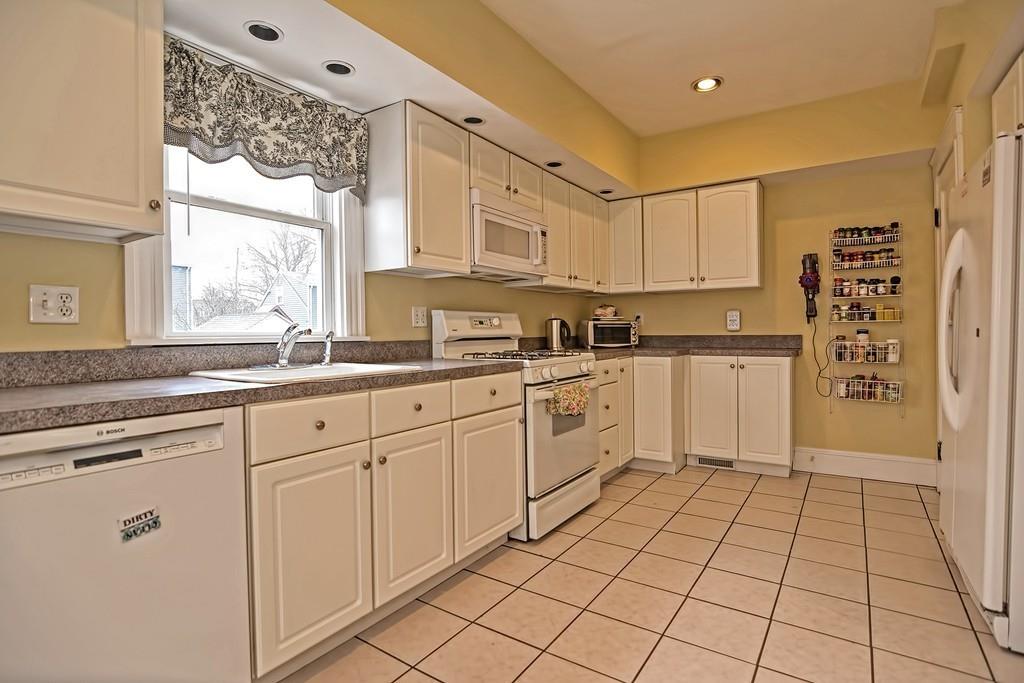 14 Altoona Road Dedham, MA 02026 - Photo 16 of 33 Gallery Image 16