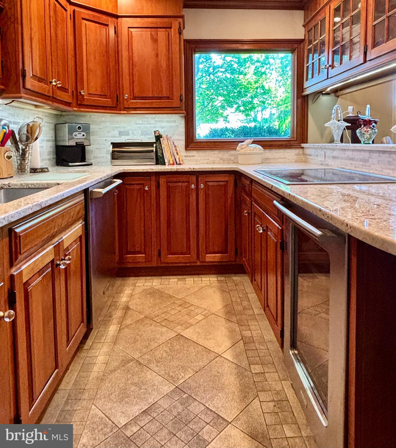 313 Trenton Road Fairless Hills, PA 19030 - Photo 4 of 13