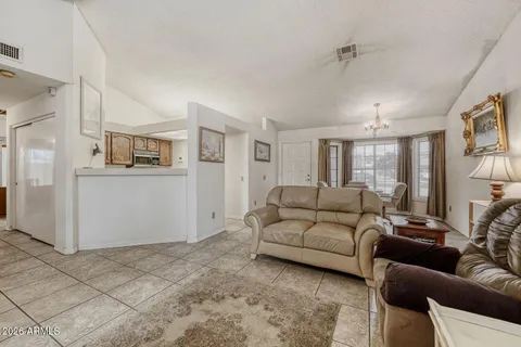 $465,000 | 4209 East Everett Drive, Phoenix, AZ 85032