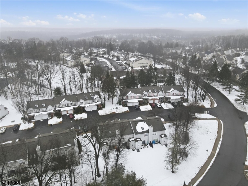 76 Hickory Way Mount Arlington, NJ 07856 - Photo 25 of 25 a view of a water fountain and city view