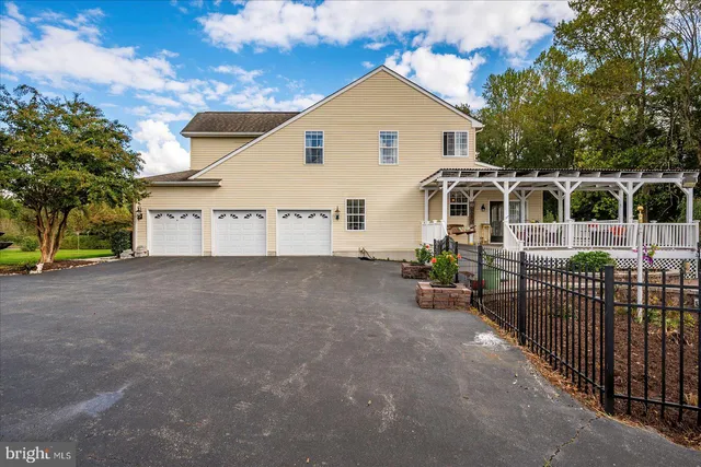 $765,000 | 29463 Windy Hill Circle, Delmar, MD 21875