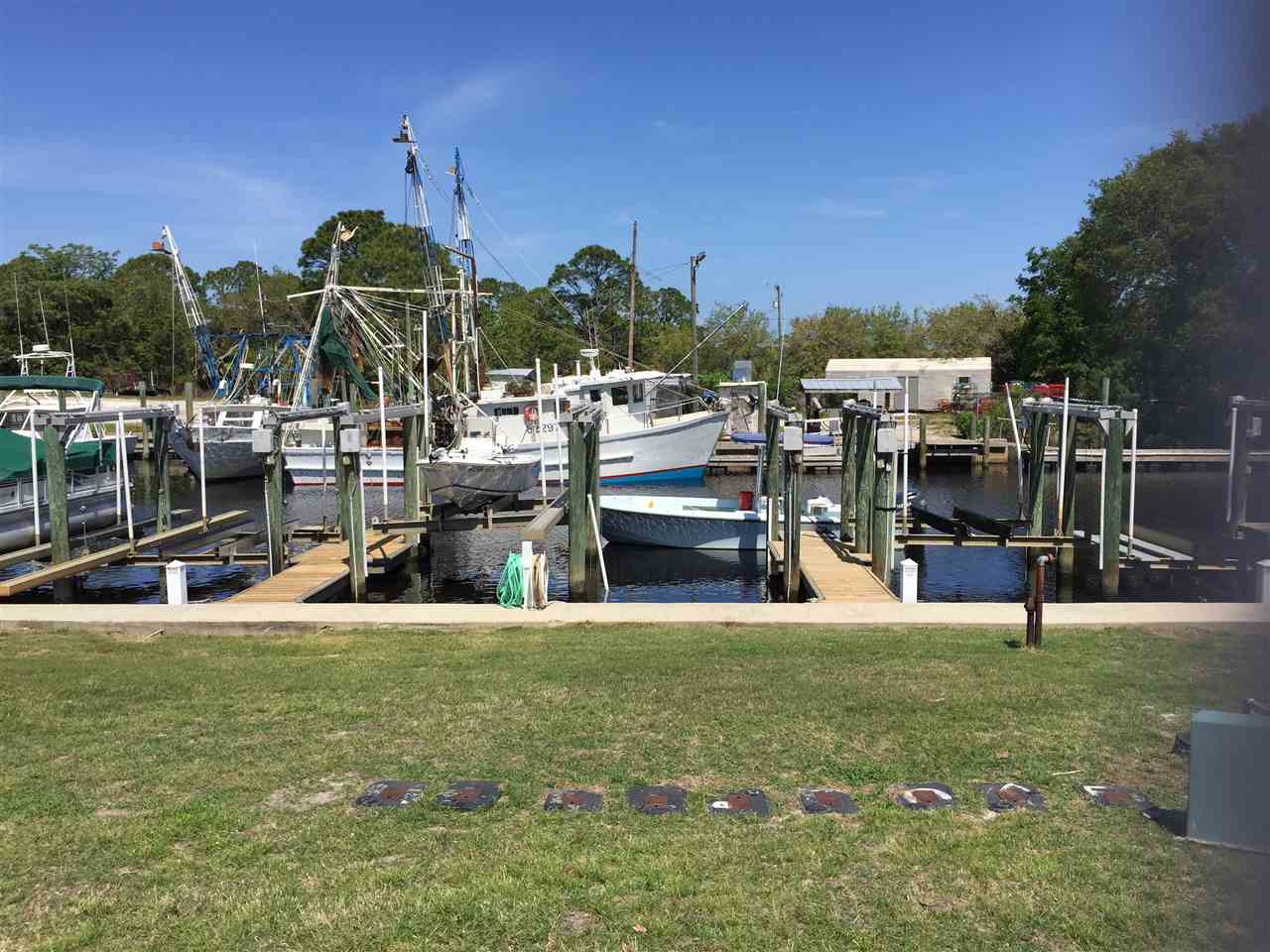25 H Mashes Sands Road Panacea, FL 32346 - Photo 1 of 16 Gallery Image 1