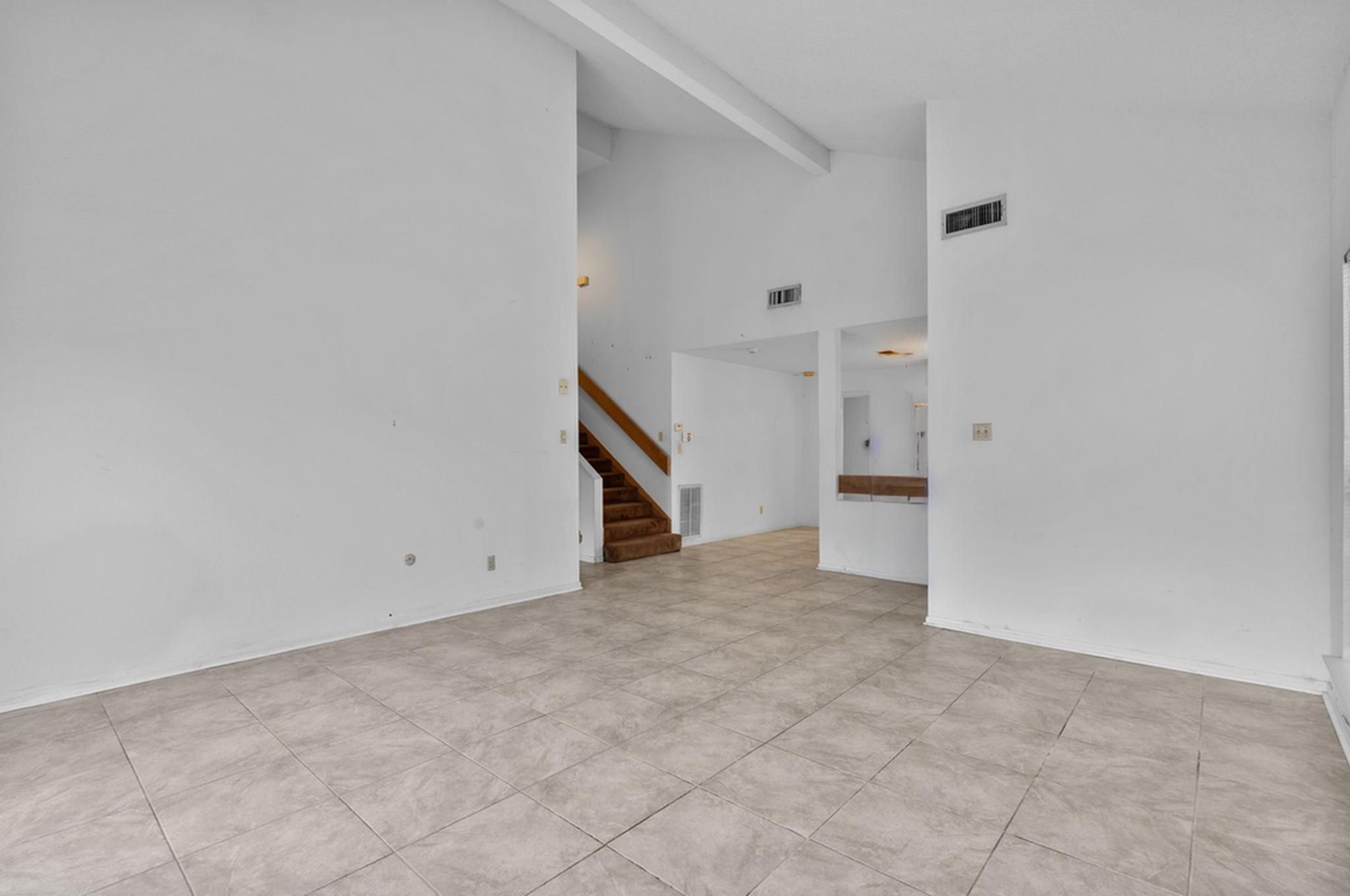 8239 Twin Tree Lane Houston, TX 77071 - Photo 6 of 28 Enhanced Photo