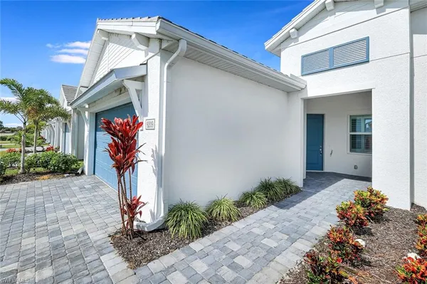 $3,800 | 9209 Cayman Drive, Naples, FL 34114