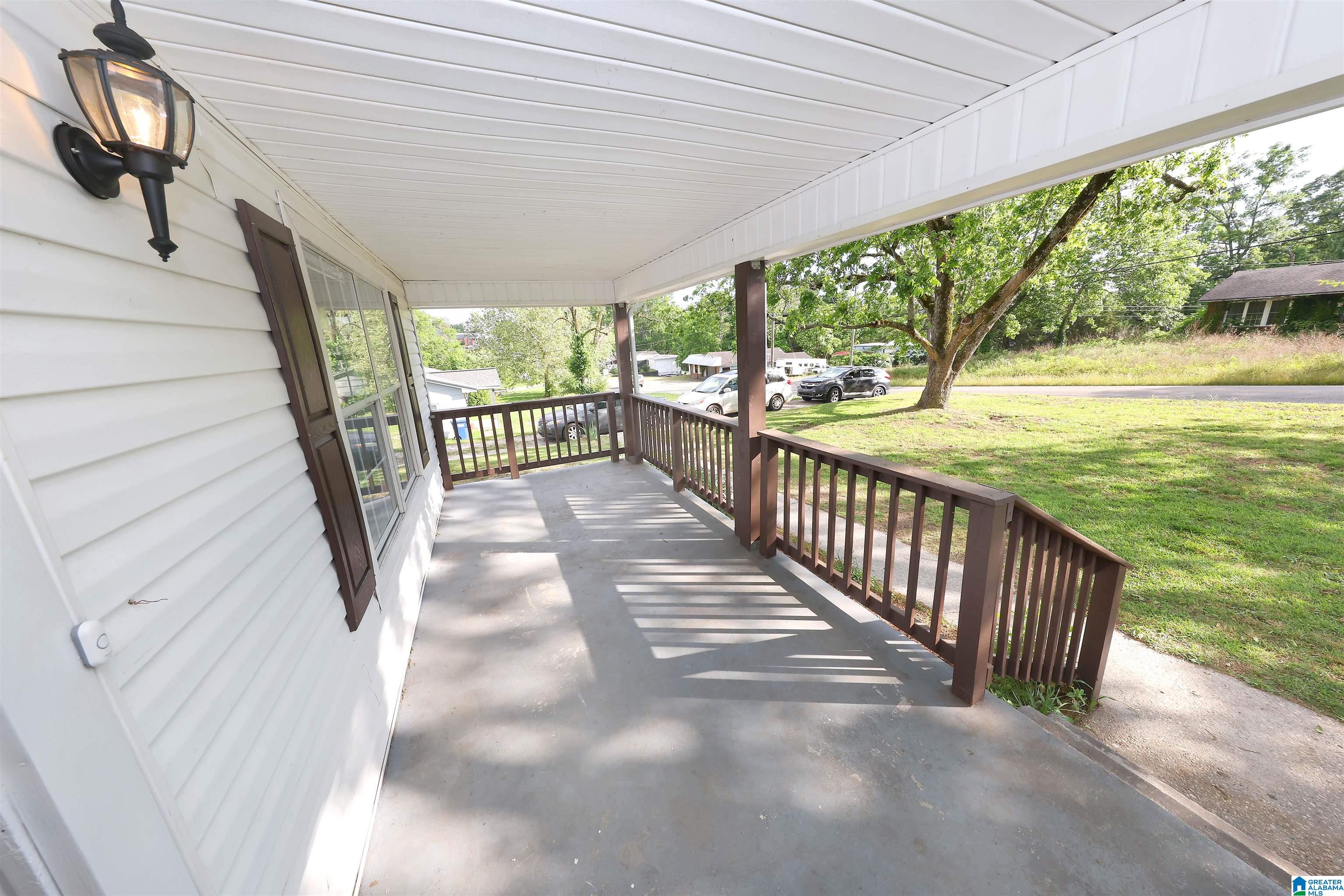 4905 Saks Road Anniston, AL 36206 - Photo 7 of 34